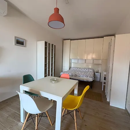 Borgo Ligure Apartamento Costarainera