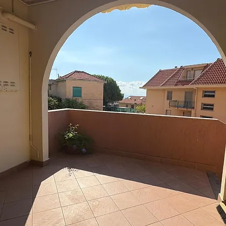 Borgo Ligure * Costarainera